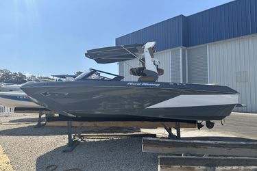 23' Nautique 2022 Yacht For Sale