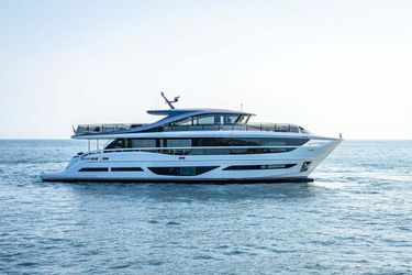 95' Princess 2026
