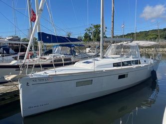 38' Beneteau 2017