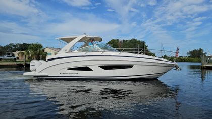 34' Regal 2018