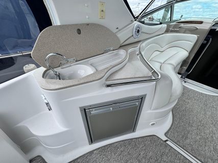2005 Larson 370 CABRIO