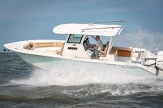 Sea Pro 320 DLX