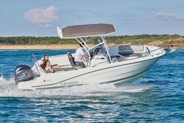 23' Jeanneau 2025