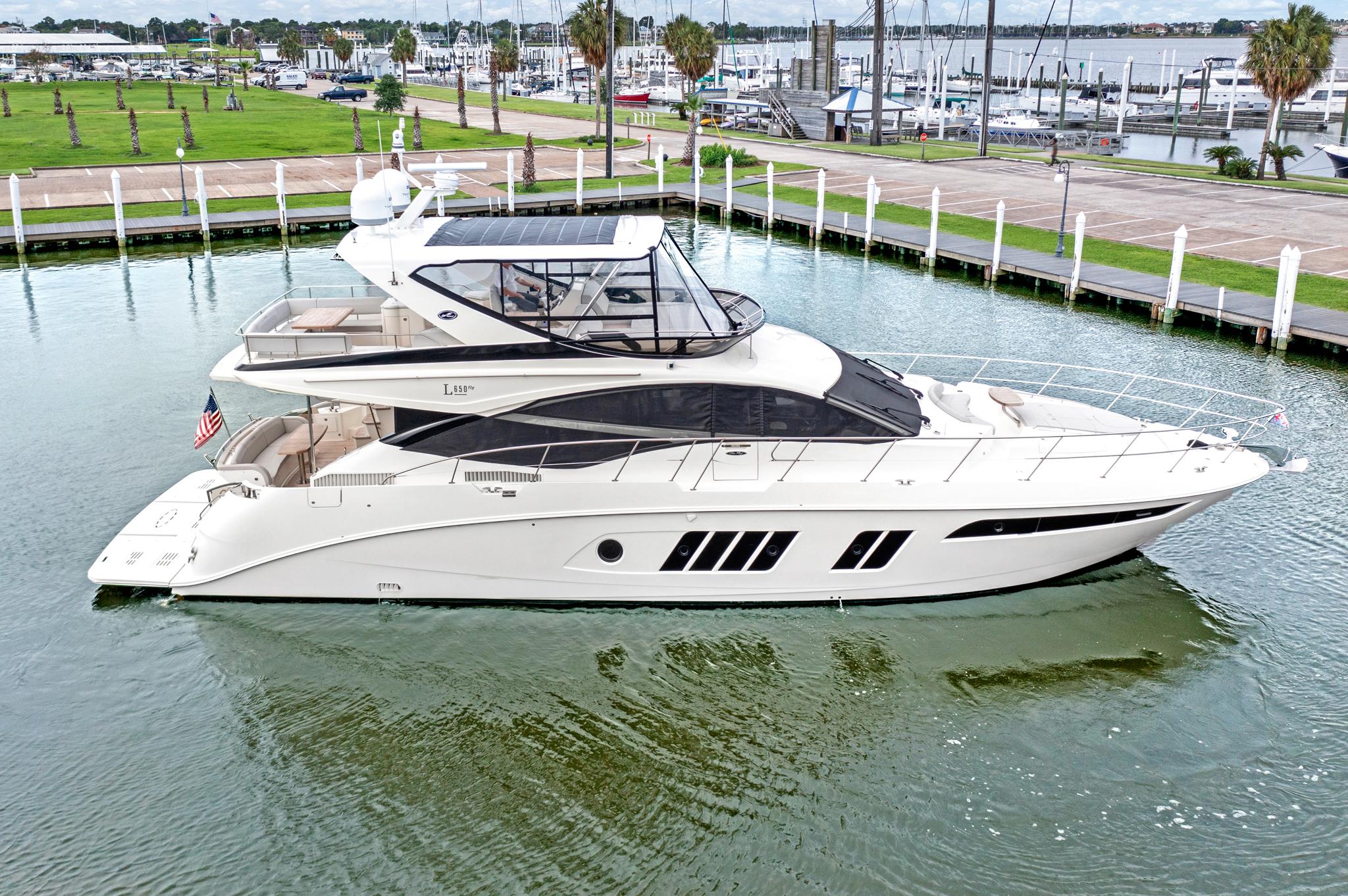 2018 Sea Ray L650 Fly Sports Cruiser For Sale - YachtWorld