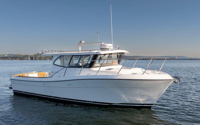 33' Ocean Sport 2025