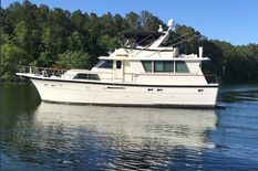 Hatteras 53 Extended Deckhouse Motor Yacht