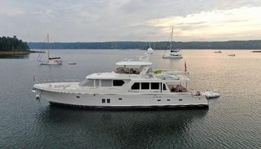 Offshore Yachts Motor Yacht