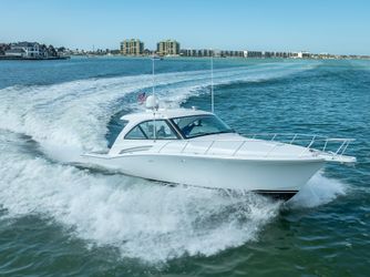 45' Hatteras 2020