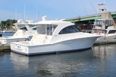 40' Cabo 2013 Yacht For Sale