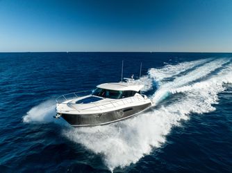 46' Tiara Yachts 2015