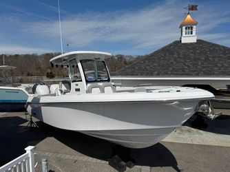 28' Everglades 2025