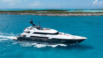 160' Trinity Yachts 2000