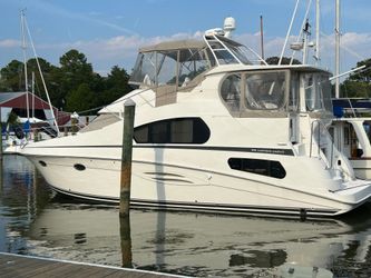 39' Silverton 2004
