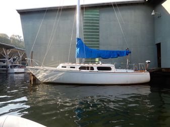 Islander 30 Mk II