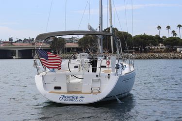 37' Beneteau 2017