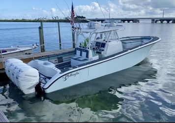 39' Yellowfin 2016