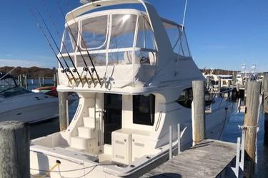 38' Silverton 2005