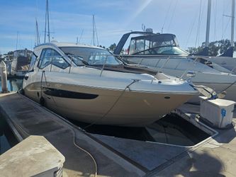 35' Sea Ray 2017