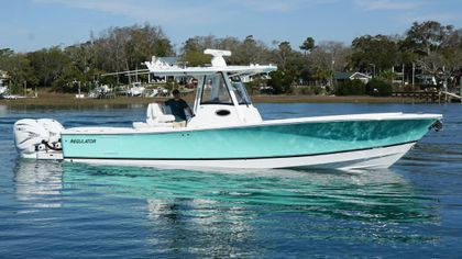 34' Regulator 2023