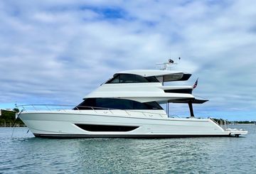 60' Maritimo 2024