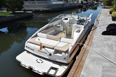 Bayliner 742 Cuddy