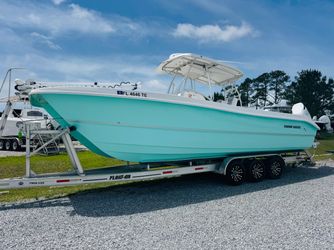31' Twin Vee 2022
