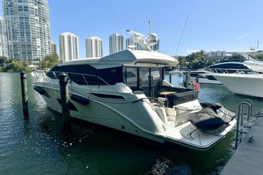 46' Sea Ray 2017