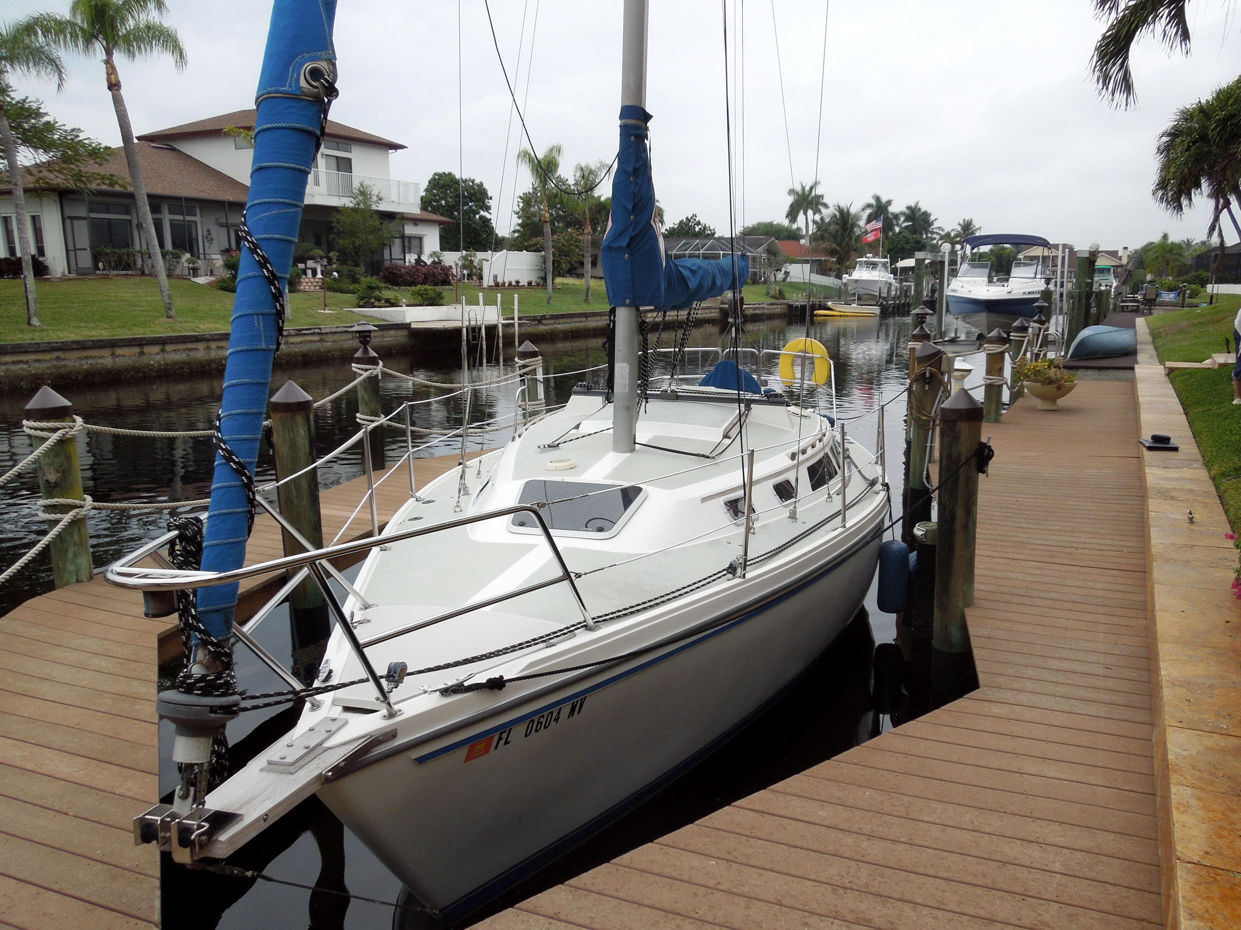1987 Catalina 30 Sail New and Used Boats for Sale - au.yachtworld.com