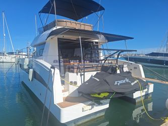 36' Fountaine Pajot 2015