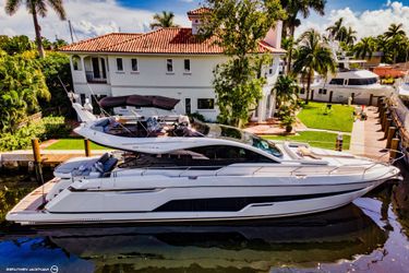 65' Fairline 2023