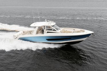 42' Boston Whaler 2018
