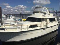 Hatteras Motor yacht ED