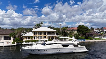 80' Ferretti Yachts 1998