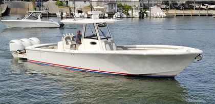 34' Regulator 2023