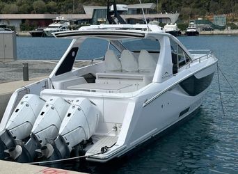 42' Azimut 2024