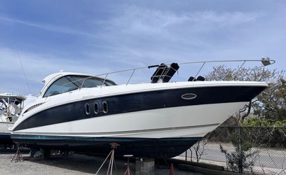 40' Cruisers Yachts 2009