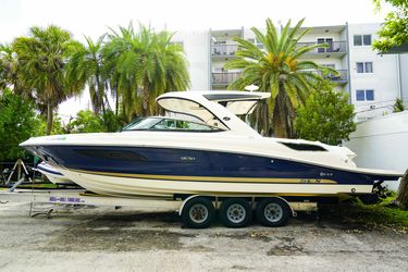 34' Sea Ray 2015