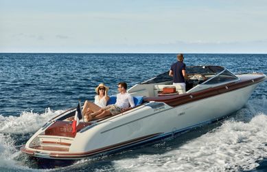 33' Riva 2019 Yacht For Sale