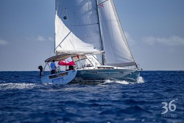 46' Beneteau 2014