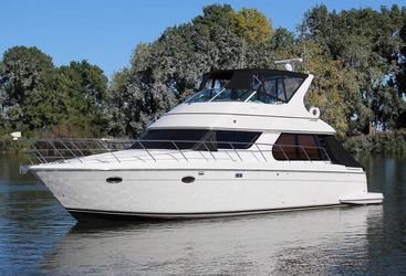 47' Carver 2004 Yacht For Sale