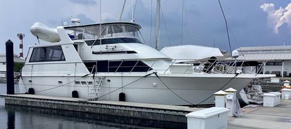 52' Hatteras 1995