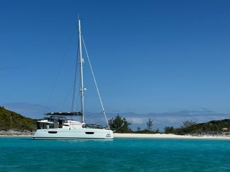 45' Fountaine Pajot 2021