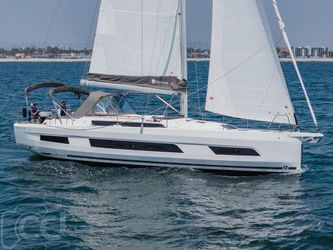 41' Dufour 2024 Yacht For Sale
