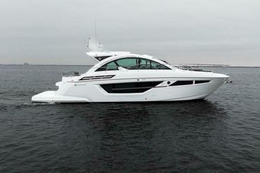 50' Cruisers Yachts 2022 Yacht For Sale