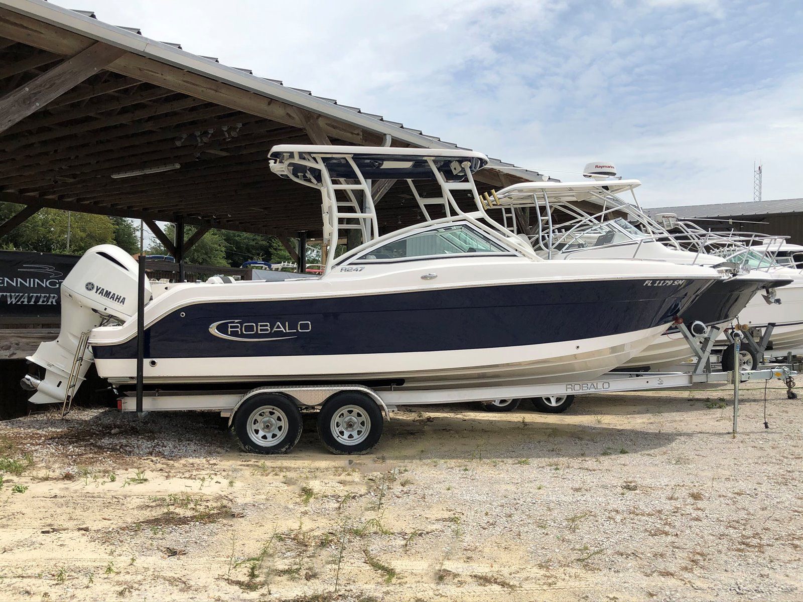 2019 Robalo 247 Center Console for sale - YachtWorld
