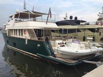 Custom steel trawler 30m