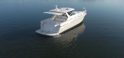 40' Tiara Yachts 2000