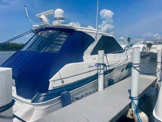 46' Regal 2011