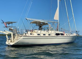 48' Island Packet 2005