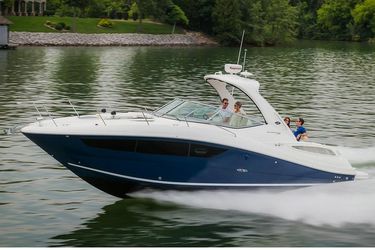 33' Sea Ray 2016